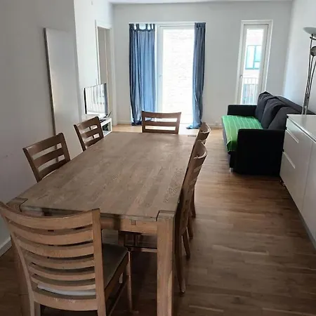 Fully Equipped Apartment, 15 Min To Center דירה